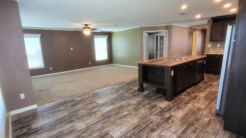 252 Siberian Cypress Circle a Winter Haven, FL Mobile or Manufactured Home for Sale